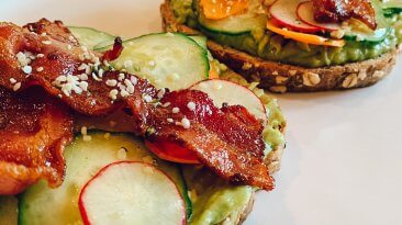 Dr. igor’s smashed avocado toast with bacon & hemp hearts recipe